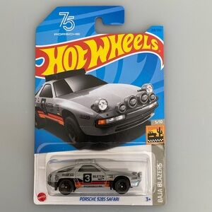 Hot Wheels Porsche 928S Safari